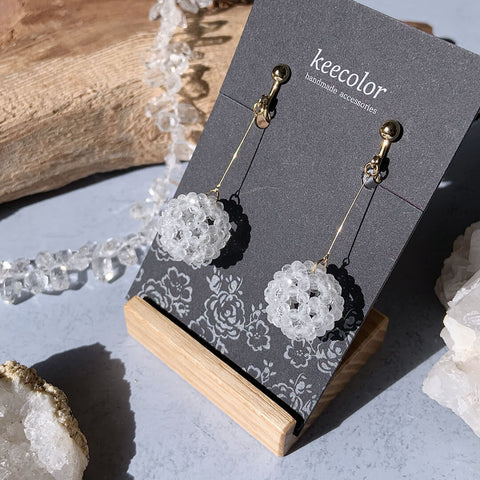 【受注生産】宇宙のエネルギーと繋がる フラーレンイヤリング 2mm水晶カット