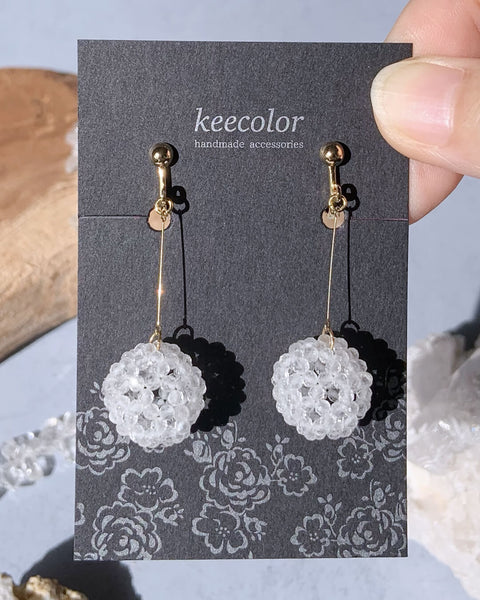 【受注生産】宇宙のエネルギーと繋がる フラーレンイヤリング 2mm水晶カット