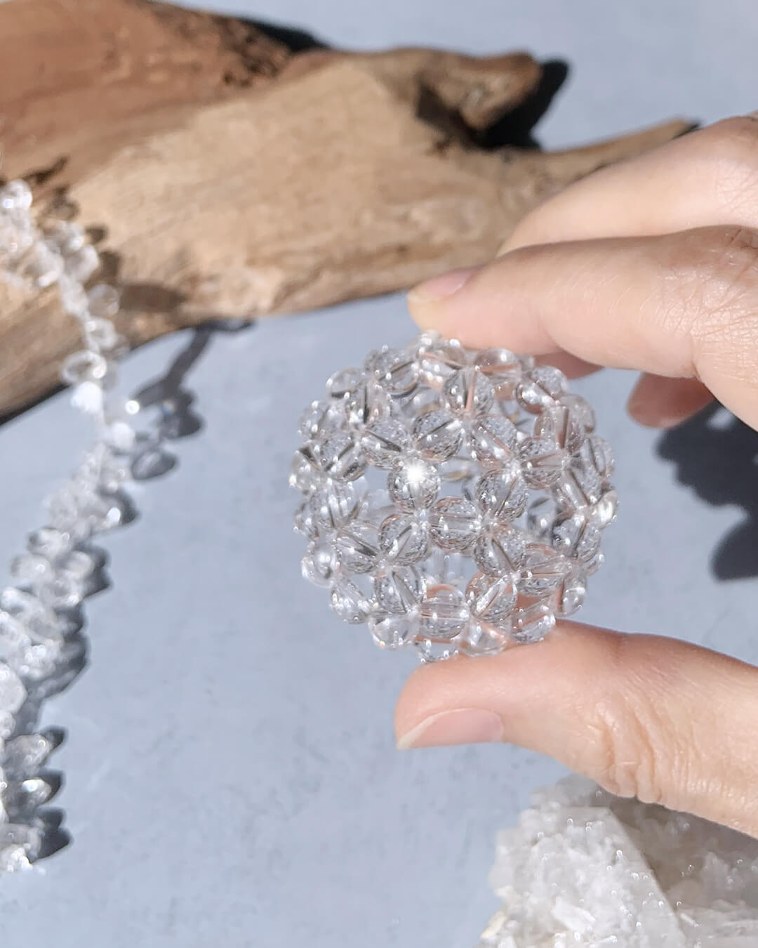 【受注生産】宇宙のエネルギーと繋がる フラーレン 6mm 水晶AAA（直径約4cm）