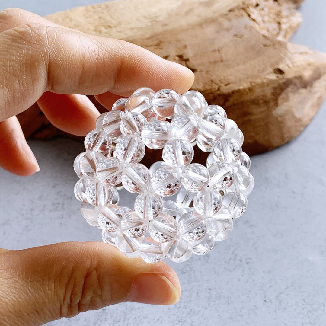 宇宙のエネルギーと繋がる フラーレンオブジェ 7mm玉 水晶AAA（直径約4.5cm）